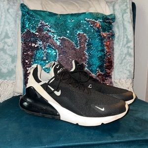 Nike tennis shoes